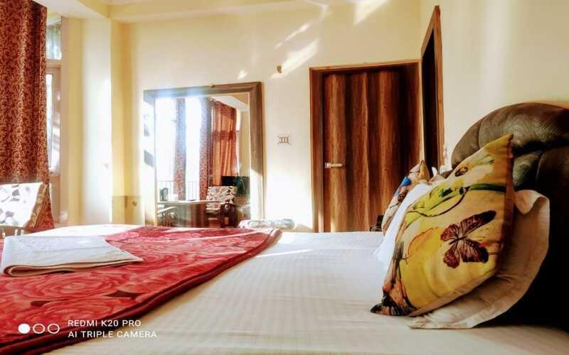 Hotel Le Talbot Σίμλα Εξωτερικό φωτογραφία