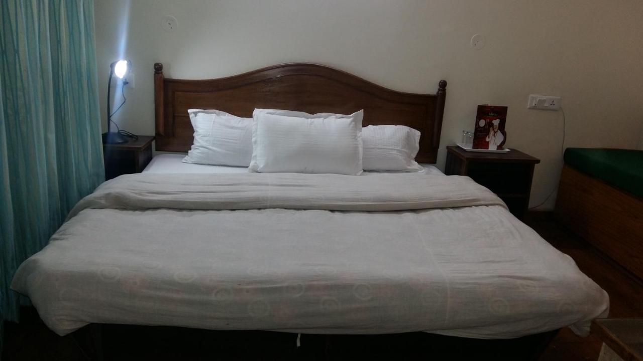 Hotel Le Talbot Σίμλα Εξωτερικό φωτογραφία